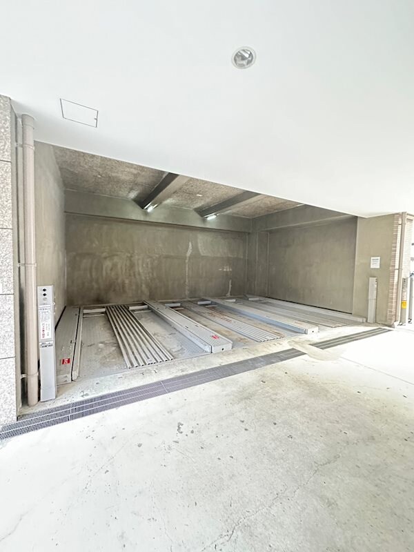 コスタレイ神戸三宮の物件外観写真