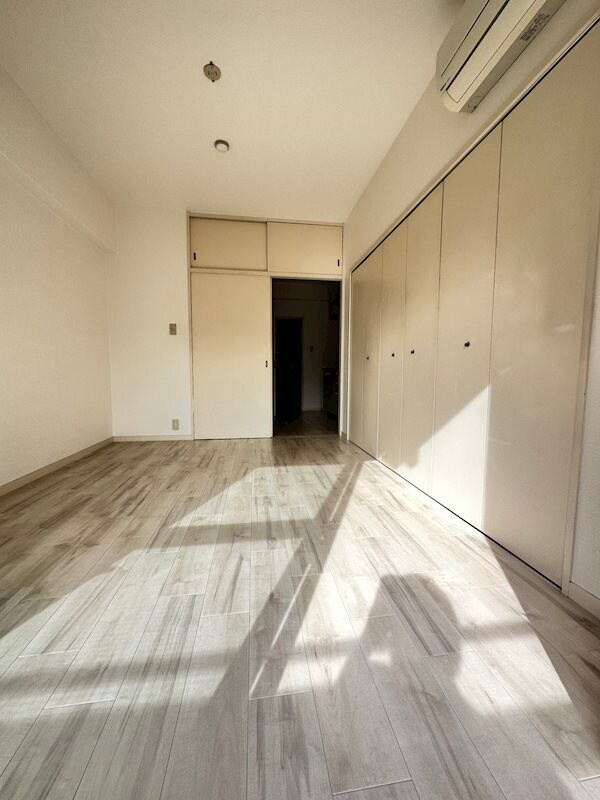 コスタレイ神戸三宮の物件内観写真