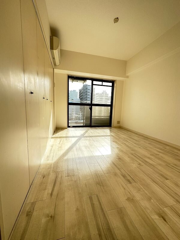 コスタレイ神戸三宮の物件内観写真