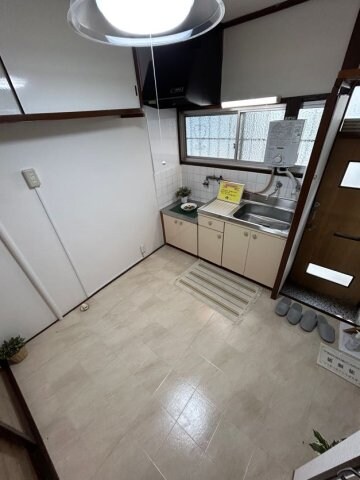 板宿駅 徒歩12分 1階の物件内観写真