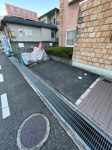 鳴尾・武庫川女子大前駅 徒歩9分 1階の物件外観写真