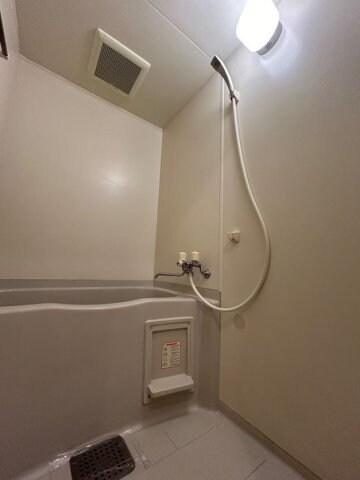 アミーグランコート三宮の物件内観写真