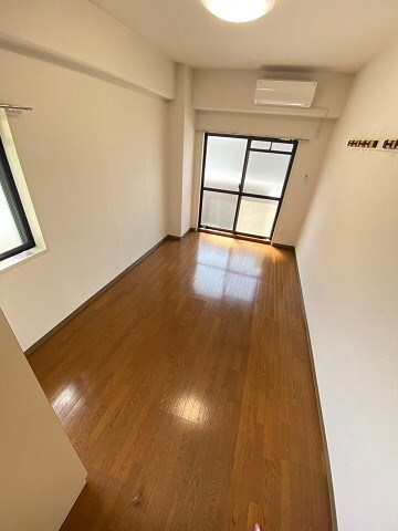 西宮北口駅 徒歩5分 2階の物件内観写真