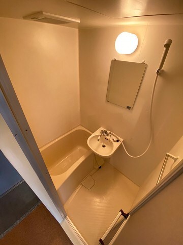 西宮北口駅 徒歩5分 2階の物件内観写真