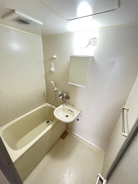 西宮北口駅 徒歩15分 2階の物件内観写真