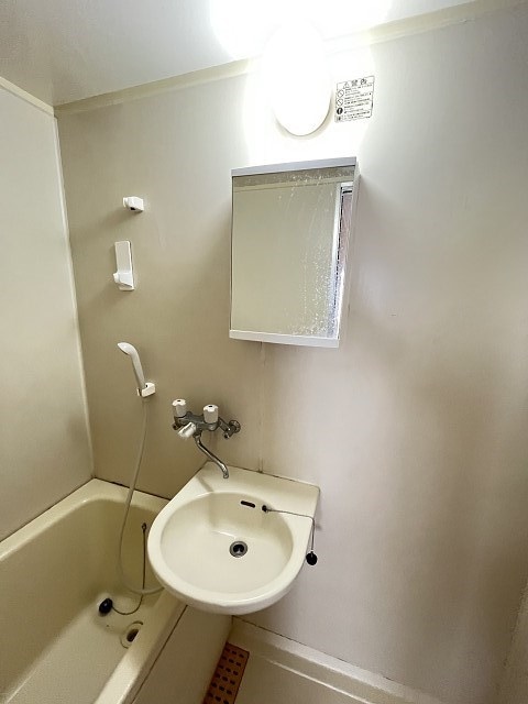 西宮北口駅 徒歩15分 2階の物件内観写真