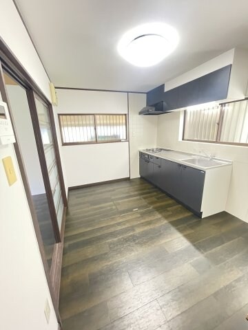 大石北町貸家の物件内観写真