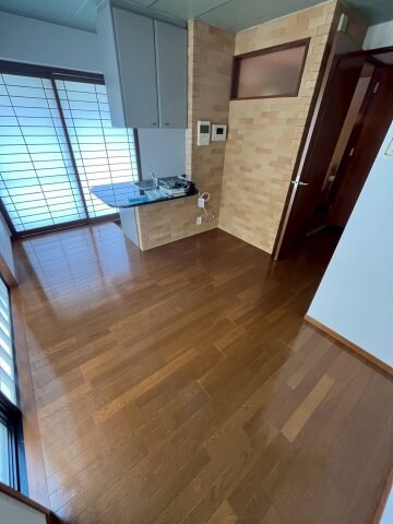 西宮北口駅 徒歩5分 2階の物件内観写真