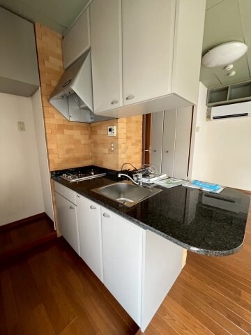 西宮北口駅 徒歩5分 2階の物件内観写真