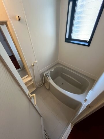 西宮北口駅 徒歩5分 2階の物件内観写真