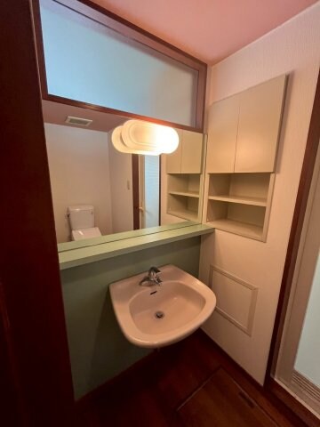 西宮北口駅 徒歩5分 2階の物件内観写真