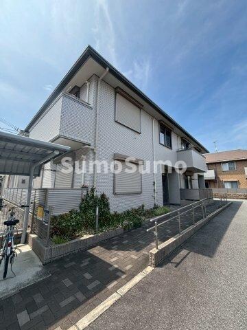 パールグランの物件外観写真