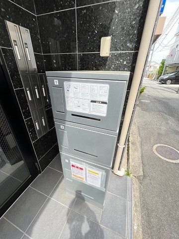 仁川駅 徒歩1分 3階の物件外観写真