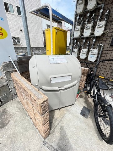 仁川駅 徒歩1分 3階の物件外観写真