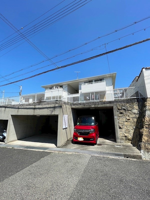 垂水駅 バス20分  美山台下車：停歩5分 1階の物件外観写真