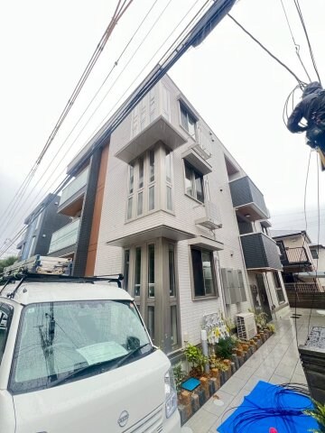 Crystal Court西宮北口の物件外観写真