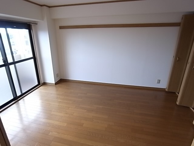 ラシュレ・ウエスト六甲の物件内観写真