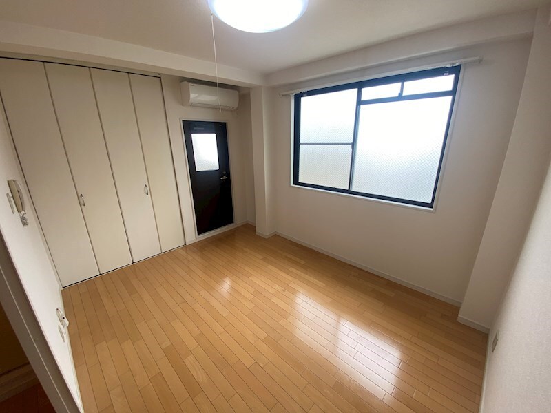 大倉山駅 徒歩15分 4階の物件内観写真