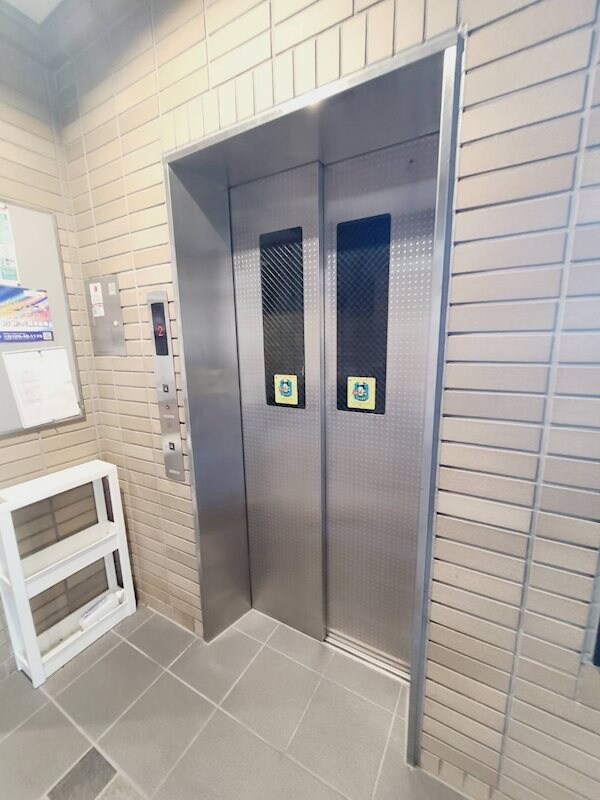 西宮北口駅 徒歩17分 2階の物件内観写真