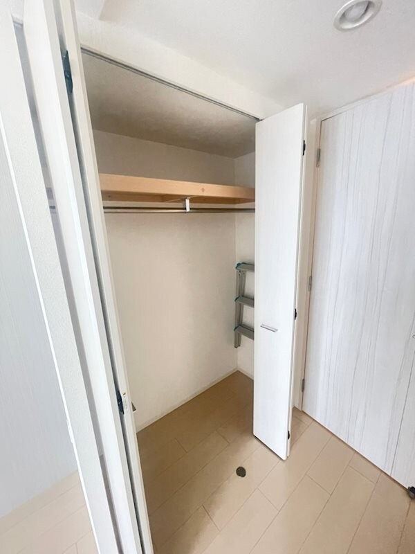 セレニテ神戸元町の物件内観写真