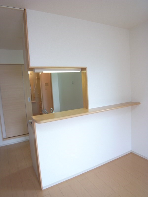 月見山駅 徒歩2分 2階の物件内観写真