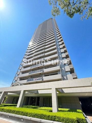 西宮駅 徒歩3分 26階の物件外観写真