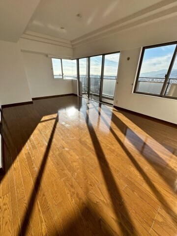 西宮駅 徒歩3分 26階の物件内観写真