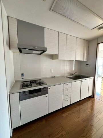 西宮駅 徒歩3分 26階の物件内観写真