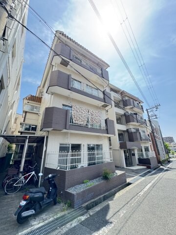 篠原南マンションの物件外観写真