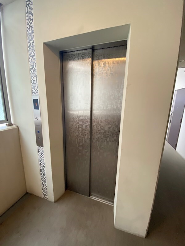 摂津本山駅 徒歩10分 4階の物件内観写真