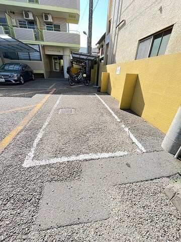 東鳴尾駅 徒歩1分 2階の物件外観写真