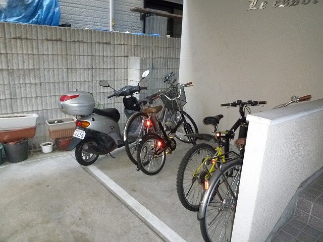 ラ・エソールの物件内観写真