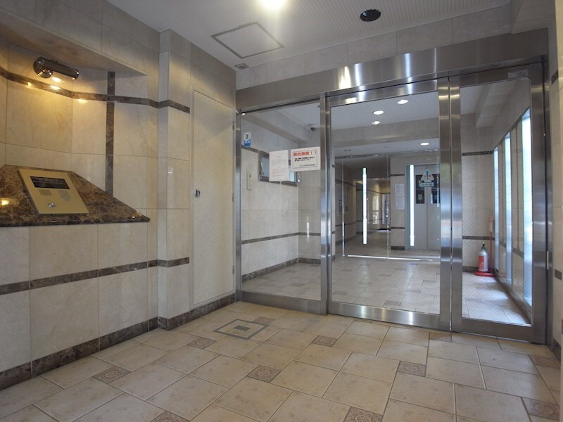 プレサンス神戸裁判所前の物件外観写真