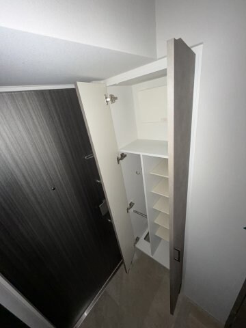 レジュールアッシュ神戸湊川公園の物件内観写真