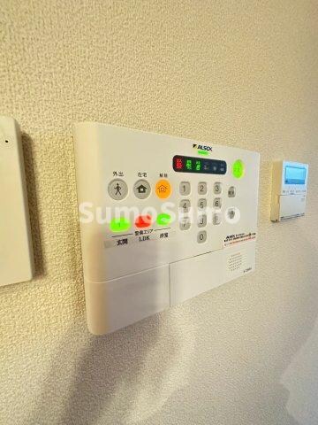 ワンウェーブ霞ヶ丘の物件内観写真