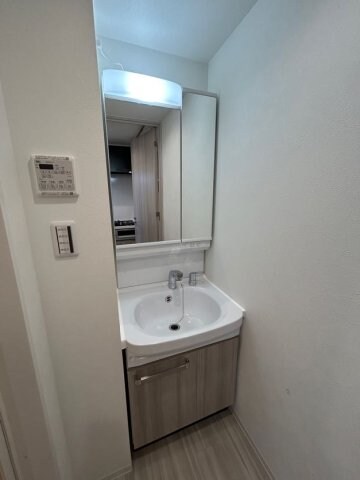 GENOVIA神戸湊川公園の物件内観写真