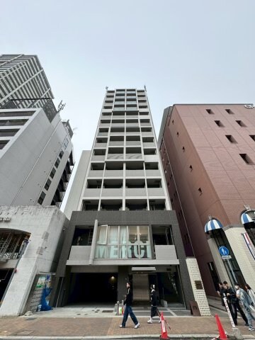 元町駅 徒歩3分 8階の物件外観写真