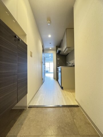 元町駅 徒歩3分 8階の物件内観写真