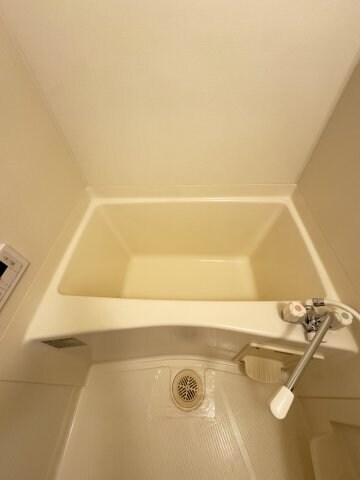 元町駅 徒歩3分 8階の物件内観写真