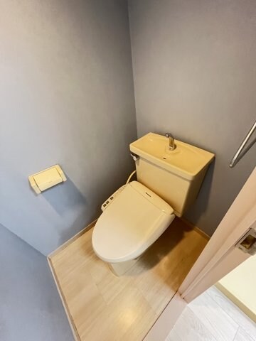 摂津本山駅 徒歩7分 4階の物件内観写真