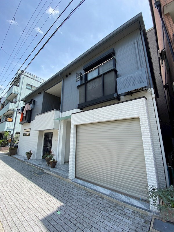 兵庫県神戸市兵庫区松本通６丁目の物件外観写真