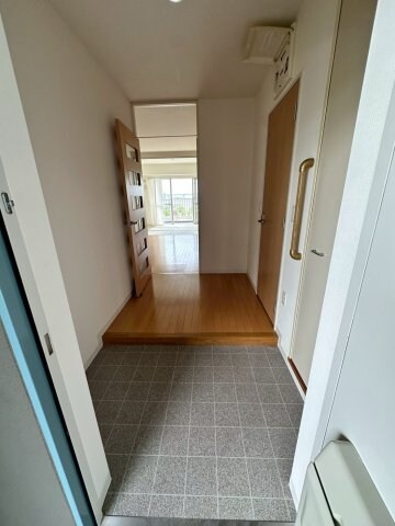 武庫川団地前駅 徒歩18分 9階の物件内観写真