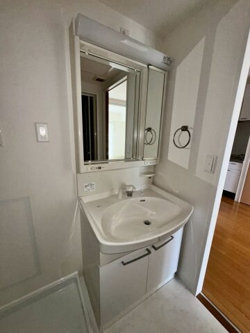 武庫川団地前駅 徒歩18分 9階の物件内観写真