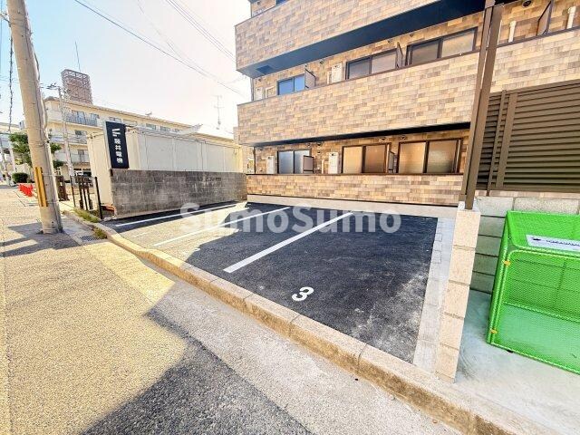 BASE青木の物件外観写真