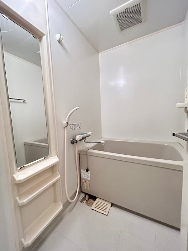 インベスト神戸エアフロントの物件内観写真