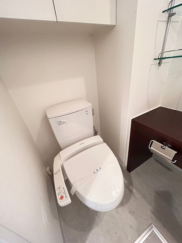 インベスト神戸エアフロントの物件内観写真