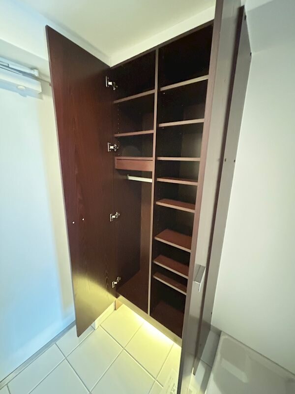 インベスト神戸エアフロントの物件内観写真