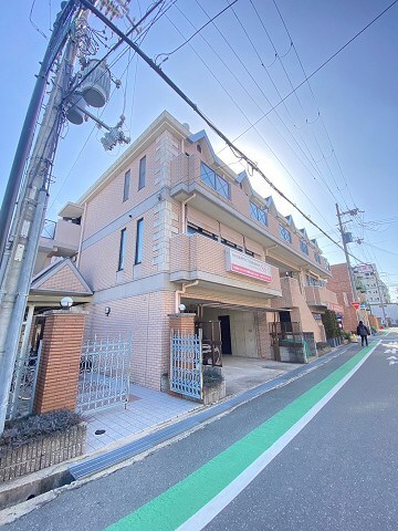 西宮北口駅 徒歩3分 3階の物件外観写真