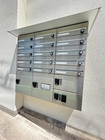 門戸厄神駅 徒歩2分 3階の物件外観写真