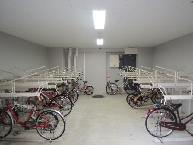 プレサンスみなと元町駅前の物件外観写真